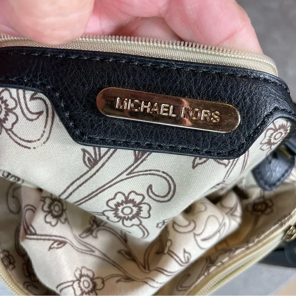 Michael KORS leather bag